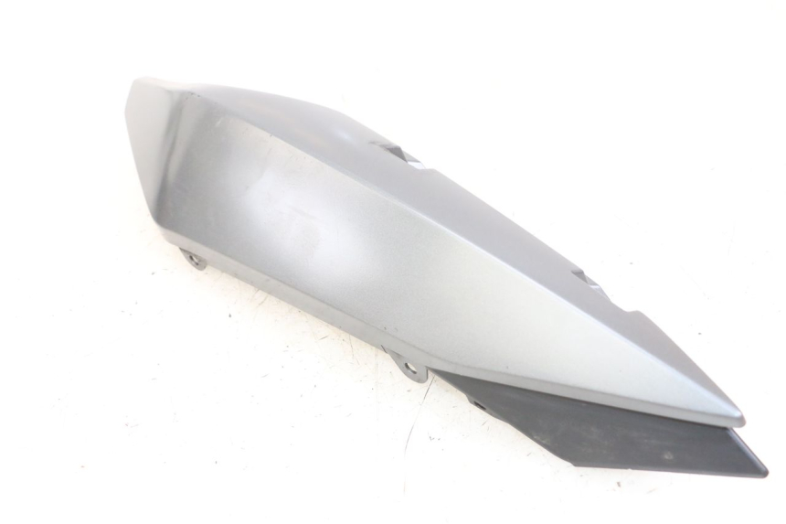 photo de FLANC ARRIERE GAUCHE YAMAHA XJ6 ABS 600 (2008 - 2016)
