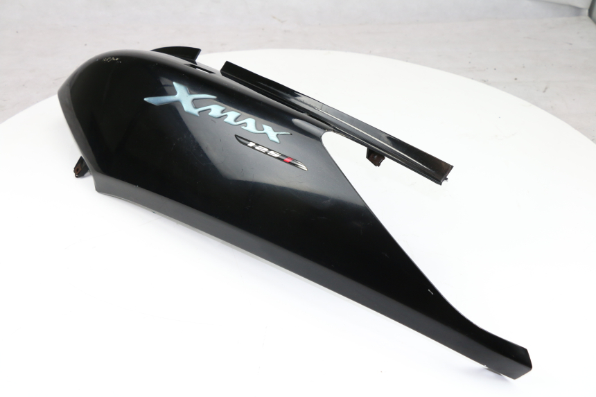 photo de FLANC ARRIERE GAUCHE YAMAHA XMAX X-MAX 125 (2006 - 2009)