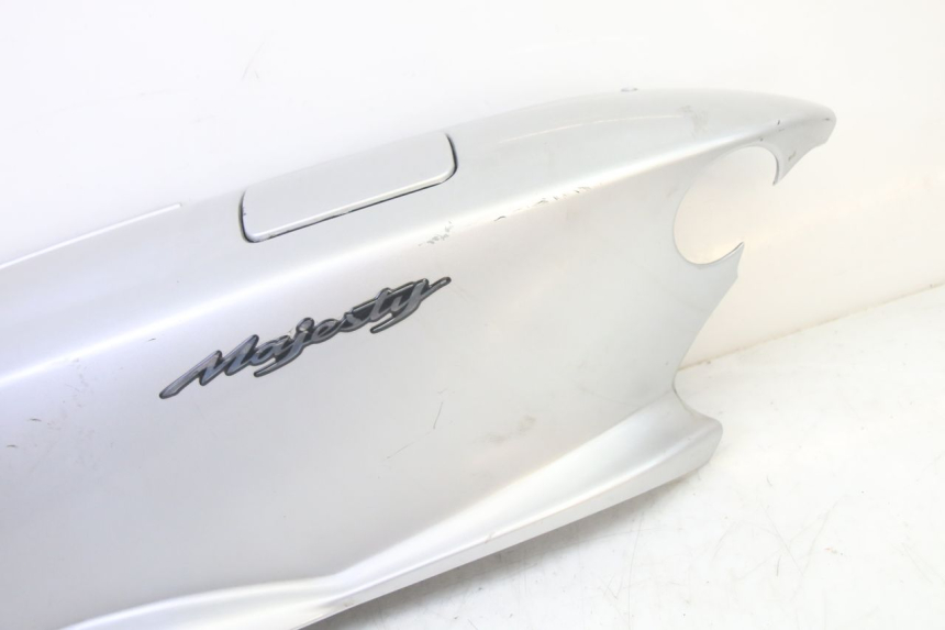 photo de FLANC ARRIERE GAUCHE YAMAHA YP MAJESTY 125 (2002 - 2006) - Zoom état d’usage