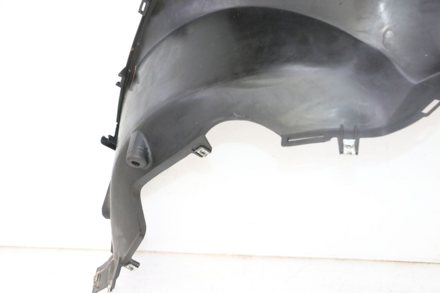 photo de FLANC LATERAL AVANT DROIT QUADRO 4 4D 350 (2015 - 2018)