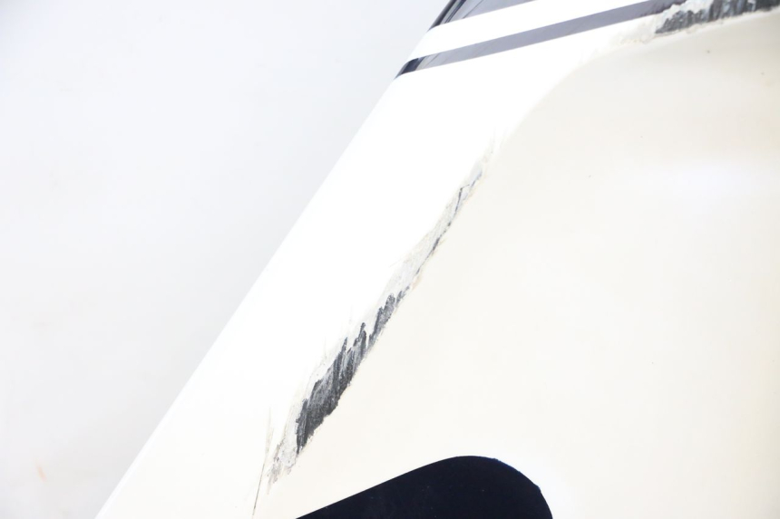 photo de FLANC LATERAL AVANT DROIT HONDA CBR RR FIREBLADE 900 (1992 - 1994)