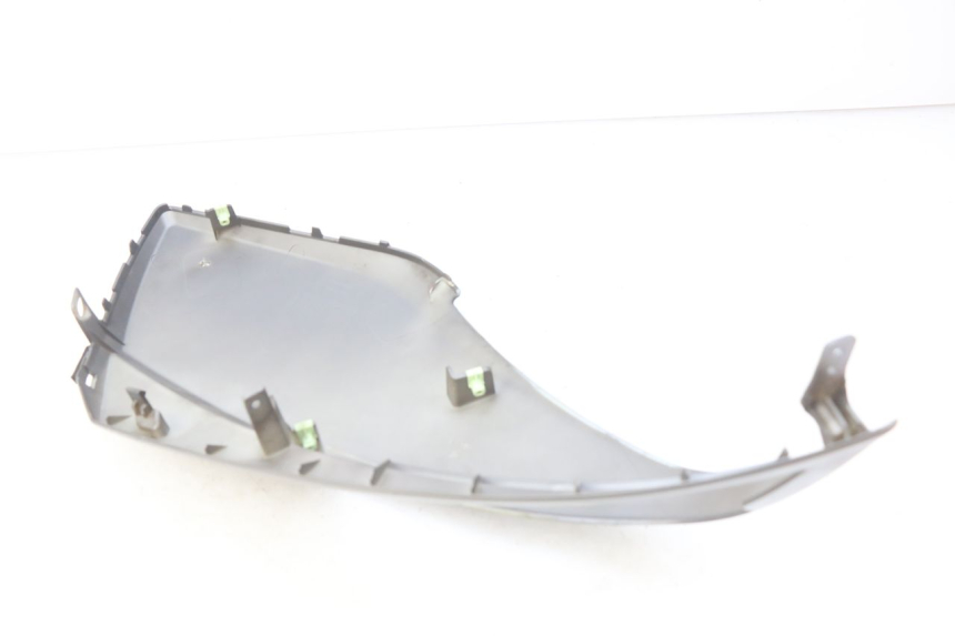 photo de FLANC LATERAL AVANT DROIT PEUGEOT CITYSTAR 50 (2013 - 2017)