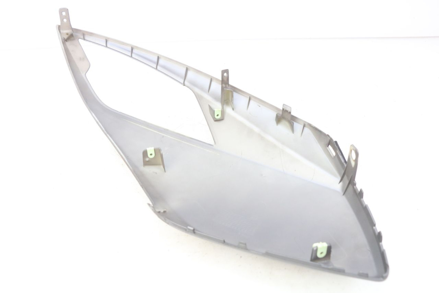 photo de FLANC LATERAL AVANT DROIT PEUGEOT CITYSTAR 50 (2013 - 2017)