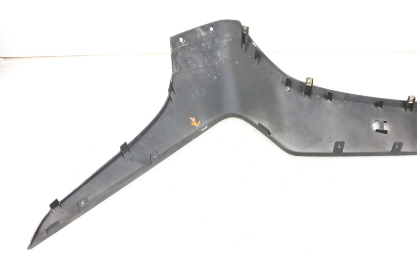 photo de FLANC LATERAL AVANT DROIT KYMCO DINK STREET 125 (2009 - 2014) - Détail de la pièce