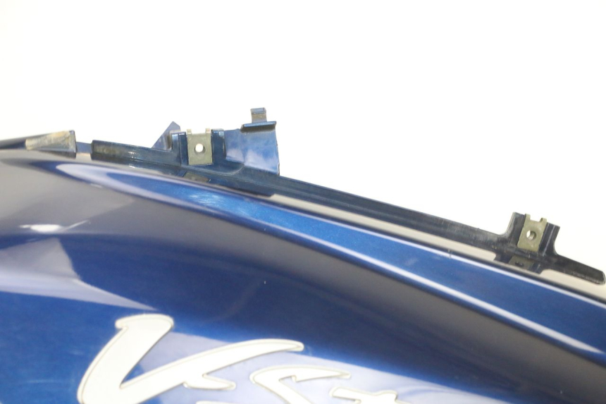 photo de FLANC LATERAL AVANT DROIT SUZUKI DL V STROM 1000 (2002 - 2007) - Détails caractéristiques