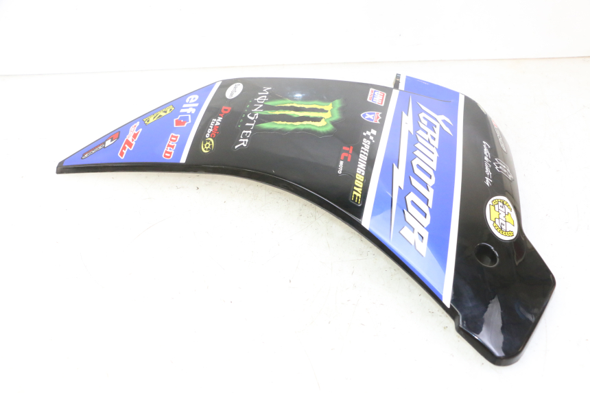 photo de FLANC LATERAL AVANT DROIT STAHO FH 50 (2018 - 2019)