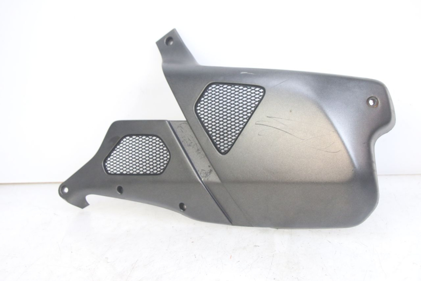 photo de FLANC LATERAL AVANT DROIT GILERA DNA 50 (2000 - 2007)