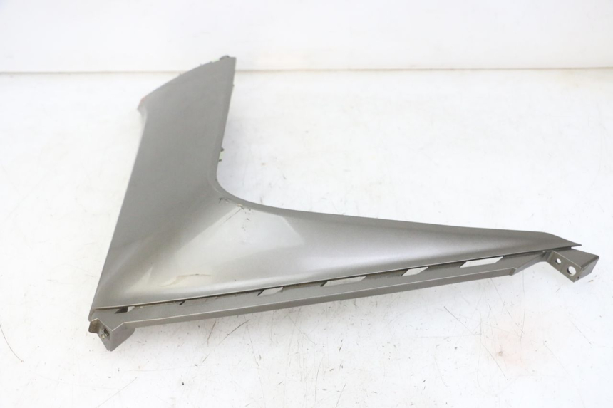 photo de FLANC LATERAL AVANT DROIT PEUGEOT SATELIS 125 (2013 - 2018)