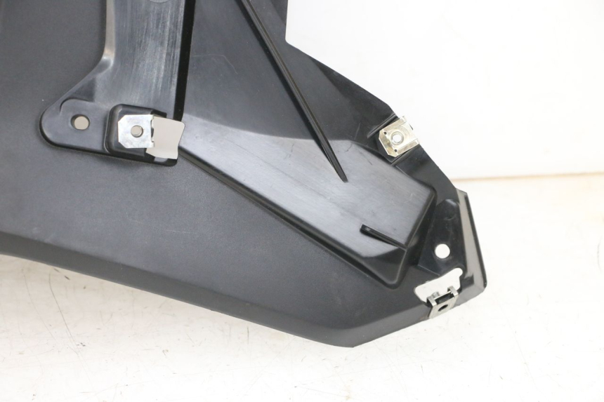 photo de FLANC LATERAL AVANT DROIT BMW R GS 1250 (2021 - 2024) - Détails caractéristiques