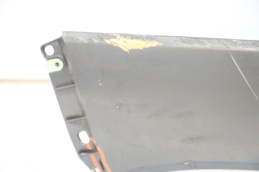 photo de FLANC LATERAL AVANT DROIT PEUGEOT SATELIS 125 (2013 - 2018)