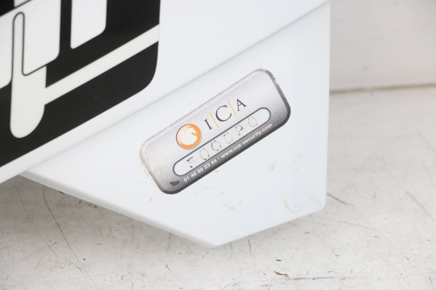 photo de FLANC LATERAL AVANT DROIT KSR TR SM 50 (2015 - 2018) - Vue rapprochée