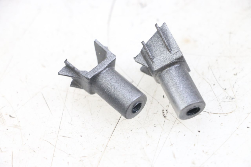 photo de FLANC LATERAL AVANT DROIT YAMAHA XMAX X-MAX ABS 125 (2017 - 2020)