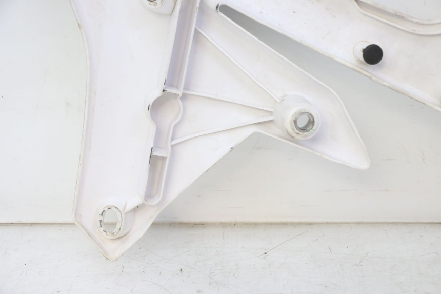 photo de FLANC LATERAL AVANT DROIT YAMAHA YZF YZ-F 450 (2014 - 2016)