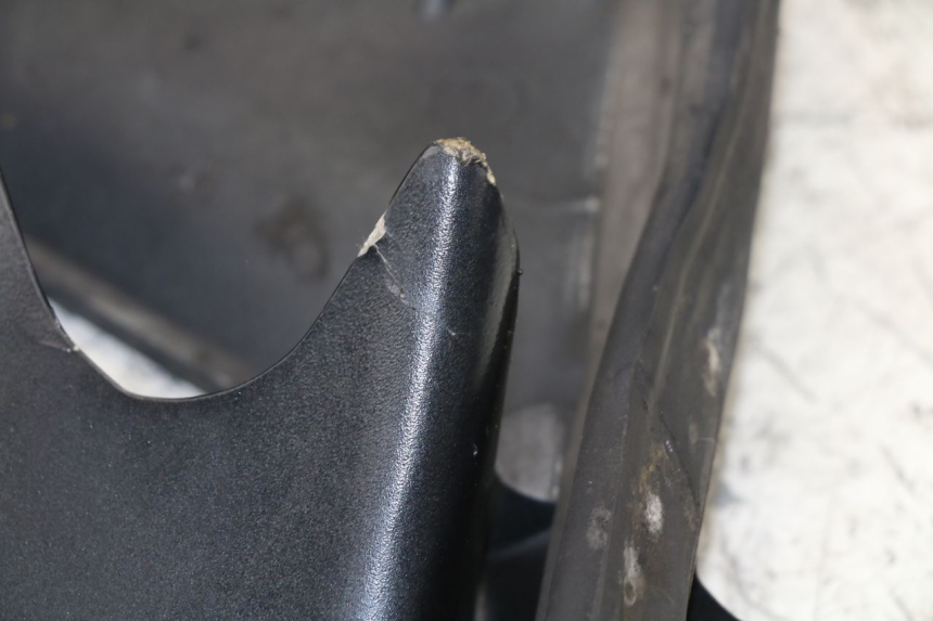 photo de FLANC LATERAL AVANT GAUCHE BMW K 75 RT 750 (1989 - 1997)