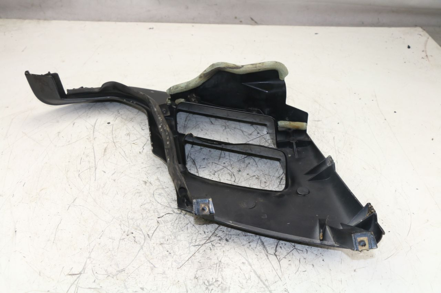 photo de FLANC LATERAL AVANT GAUCHE BMW K 75 RT 750 (1989 - 1997)