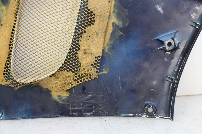 photo de FLANC LATERAL AVANT GAUCHE HONDA CBR RR FIREBLADE 900 (1992 - 1994)