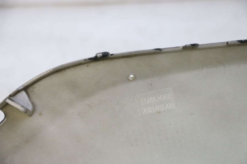 photo de FLANC LATERAL AVANT GAUCHE PEUGEOT CITYSTAR 50 (2013 - 2017)