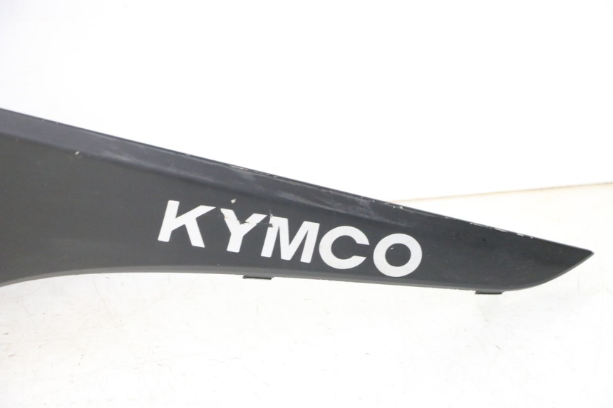 photo de FLANC LATERAL AVANT GAUCHE KYMCO DINK STREET 125 (2009 - 2014)