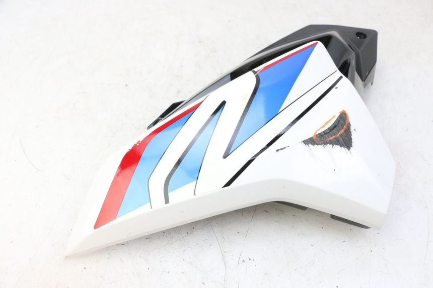 photo de FLANC LATERAL AVANT GAUCHE BMW G310 R 310 (2016 - 2020)