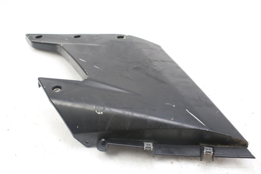 photo de FLANC LATERAL AVANT GAUCHE DERBI GPR 50 (2004 - 2009)