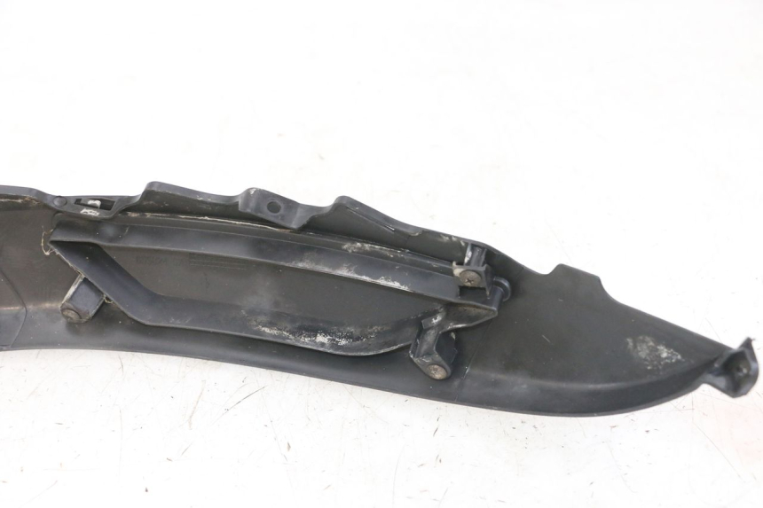 photo de FLANC LATERAL AVANT GAUCHE PIAGGIO MP3 LT 300 (2010 - 2016)