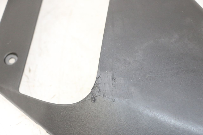 photo de FLANC LATERAL AVANT GAUCHE GILERA NEXUS 125 (2009 - 2013)