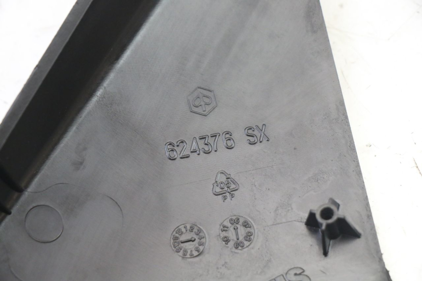 photo de FLANC LATERAL AVANT GAUCHE GILERA NEXUS 125 (2009 - 2013)