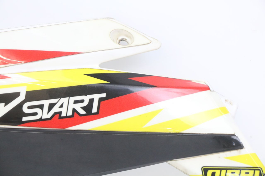 photo de FLANC LATERAL AVANT GAUCHE YCF R-START 125