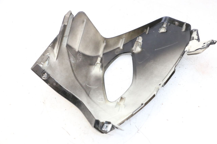 photo de FLANC LATERAL AVANT GAUCHE JM MOTORS SANTANA 50 (2014 - 2023) - Vue d’ensemble