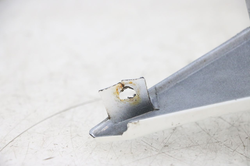 photo de FLANC LATERAL AVANT GAUCHE KSR TR SM 50 (2015 - 2018) - Gros plan technique