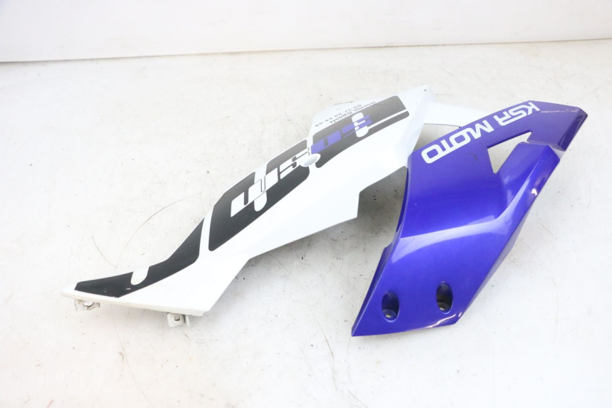 photo de FLANC LATERAL AVANT GAUCHE KSR TR SM 50 (2015 - 2018) - État de surface