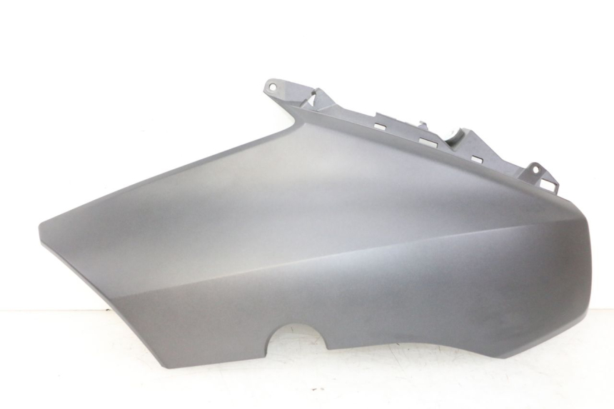 photo de FLANC LATERAL AVANT GAUCHE YAMAHA XMAX X-MAX 125 (2021 - 2025)