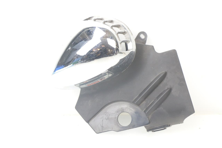 photo de FLANC LATERAL AVANT GAUCHE YAMAHA YBR CUSTOM 125 (2008 - 2010) - Vue principale