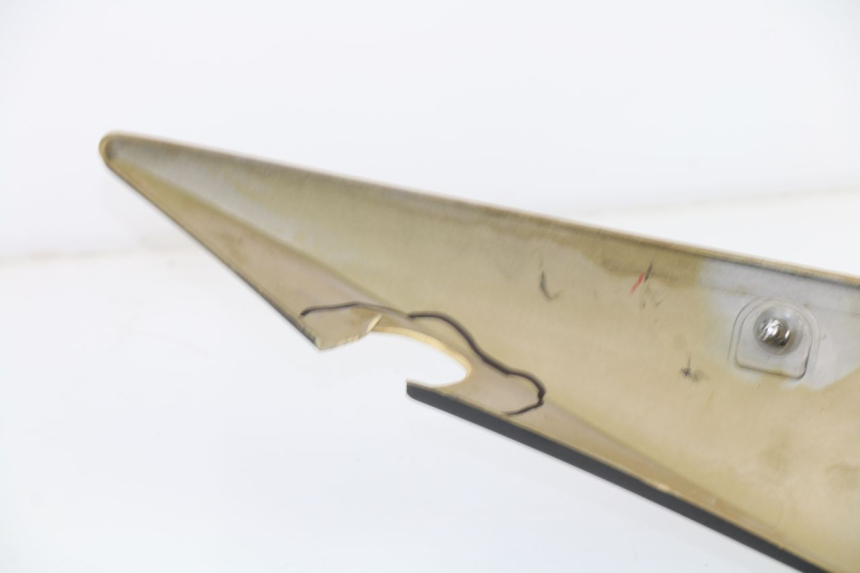 photo de FLANC LATERAL AVANT GAUCHE YAMAHA YZF R1 1000 (2002 - 2003)