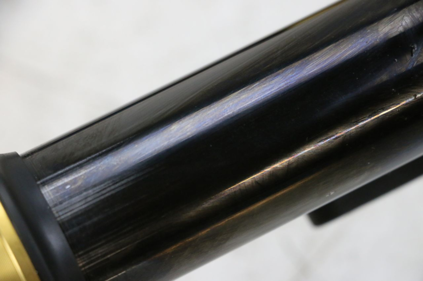 photo de FOURCHE SUZUKI GSXR GSX-R 1000 (2003 - 2004) - État de surface