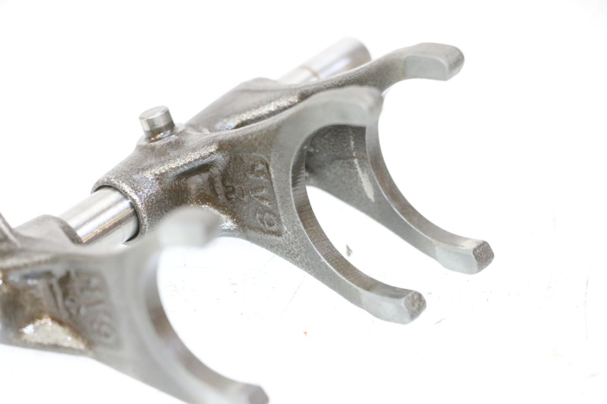 photo de FOURCHETTE BOITE HONDA CBR RR FIREBLADE 900 (1992 - 1994)