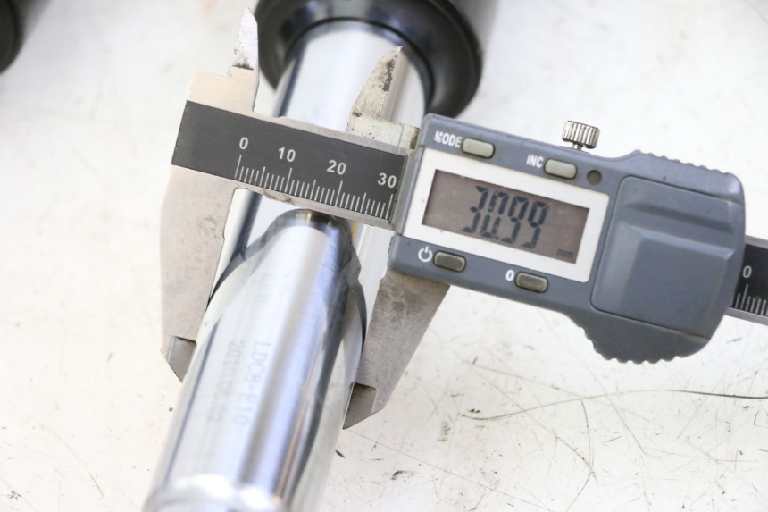 photo de Fork tube KYMCO AGILITY 4T 50 (2005 - 2018)