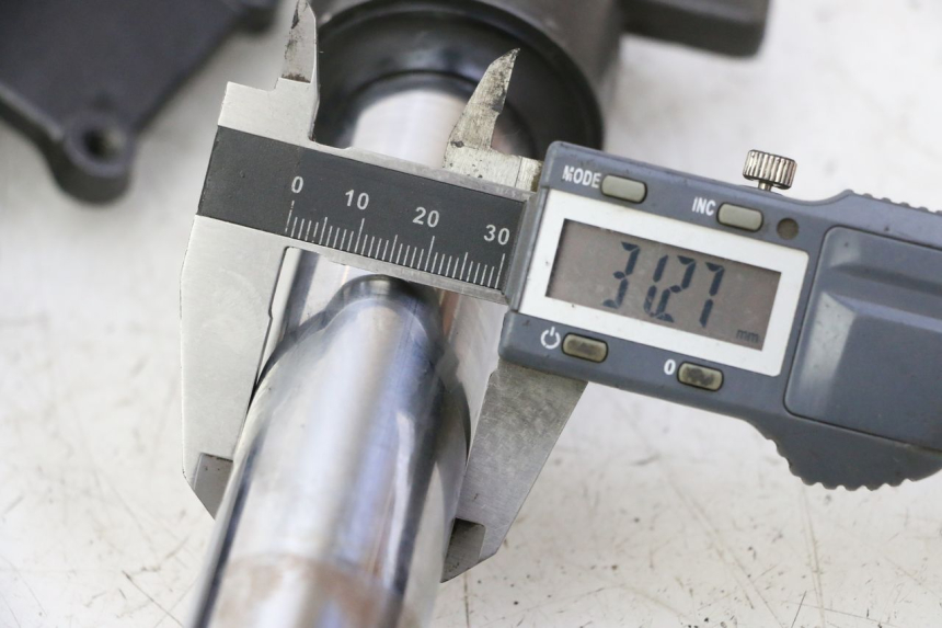 photo de Fork tube KYMCO AGILITY 4T 50 (2005 - 2018)