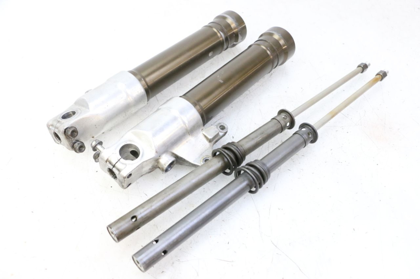 photo de FOURREAU FOURCHE HONDA CBR RR FIREBLADE 900 (1992 - 1994)