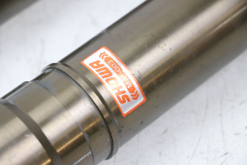 photo de FOURREAU FOURCHE HONDA CBR RR FIREBLADE 900 (1992 - 1994)