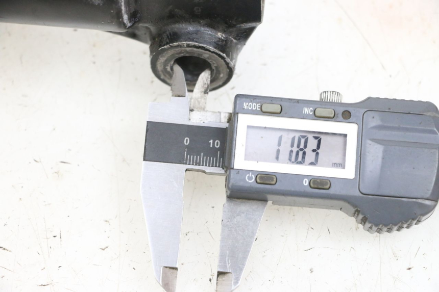 photo de FOURREAU FOURCHE DROIT YAMAHA TTR 125 (2000 - 2020) - Zoom état d’usage