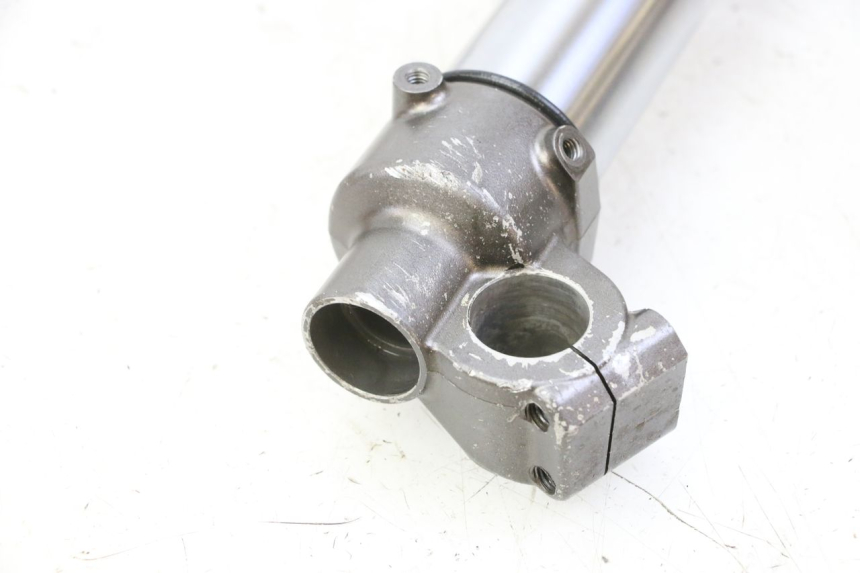 photo de FOURREAU FOURCHE DROIT YAMAHA YZF YZ-F 450 (2014 - 2016)