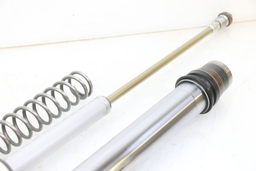 photo de FOURREAU FOURCHE DROIT YAMAHA YZF YZ-F 450 (2014 - 2016)