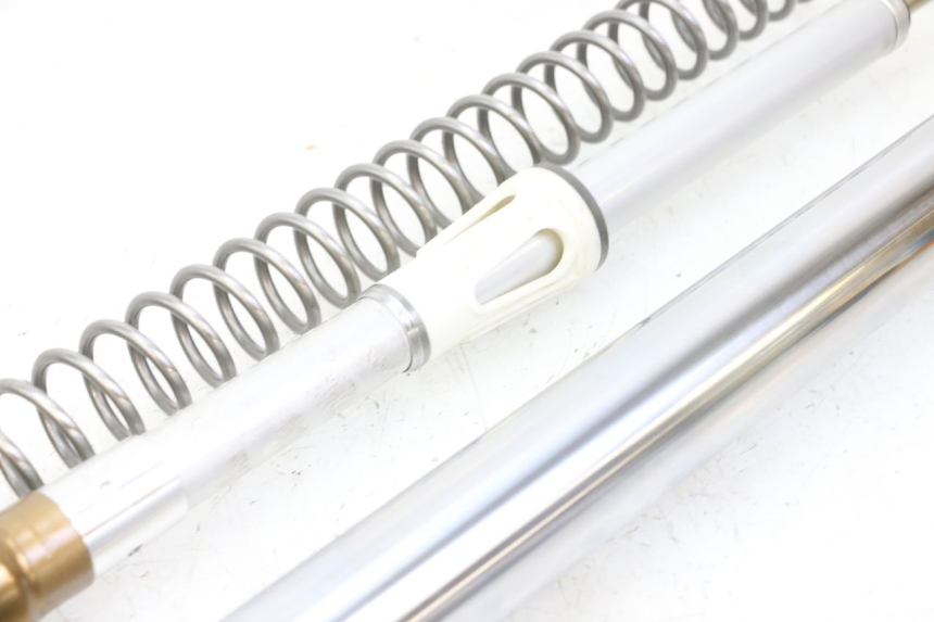 photo de FOURREAU FOURCHE DROIT YAMAHA YZF YZ-F 450 (2014 - 2016)