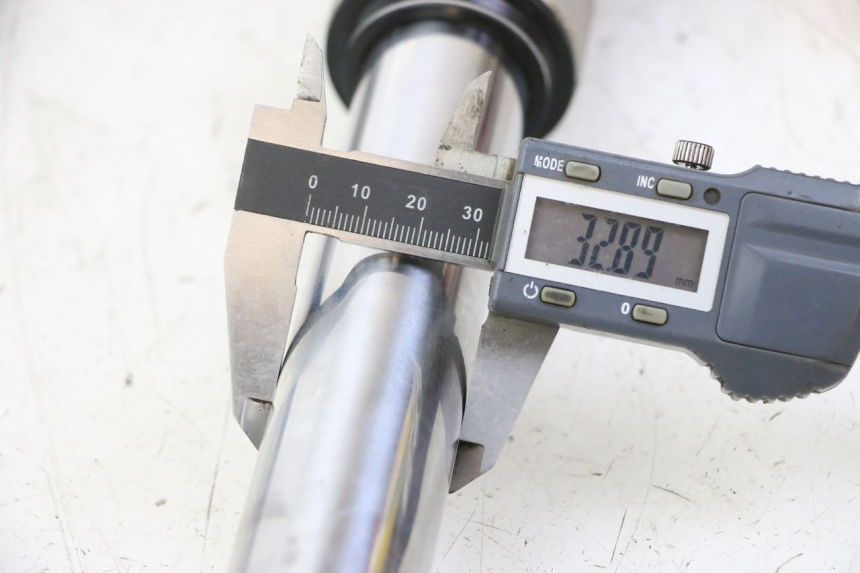 photo de FOURREAU FOURCHE PEUGEOT ELYSTAR 50 (2002 - 2014)