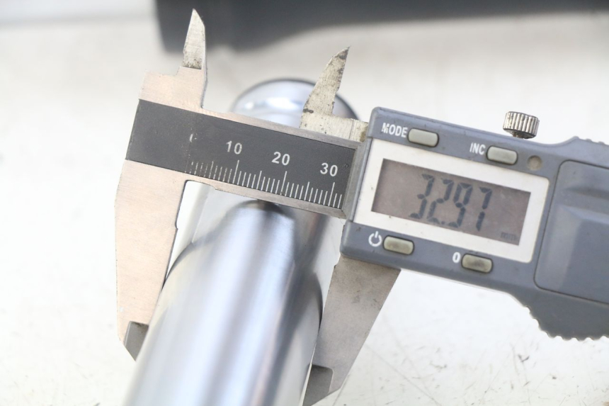 photo de FOURREAU FOURCHE SYM FIDDLE 2 50 (2008 - 2013)