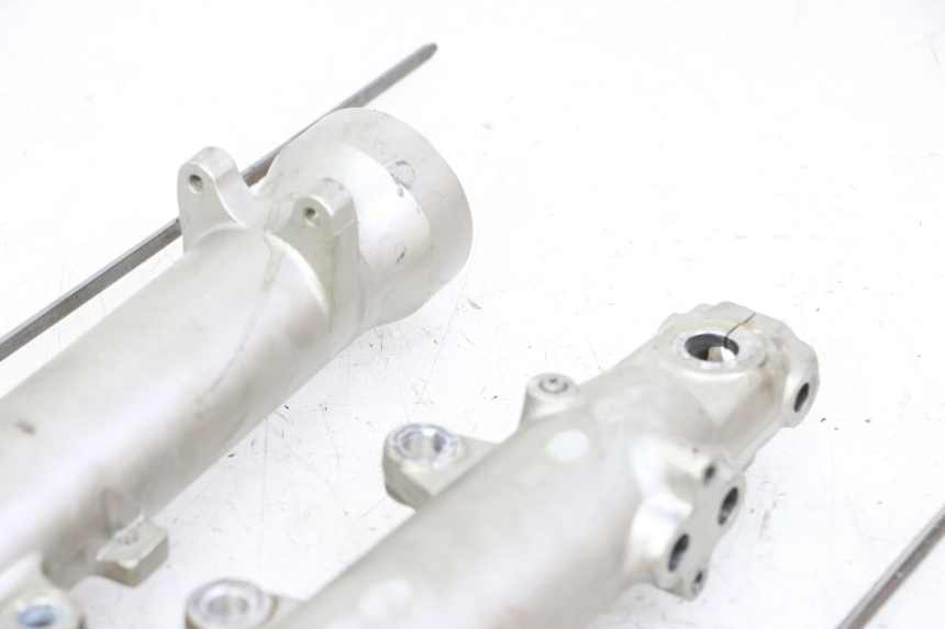 photo de FOURREAU FOURCHE YAMAHA FJ 36Y 1100 (1984 - 1985)