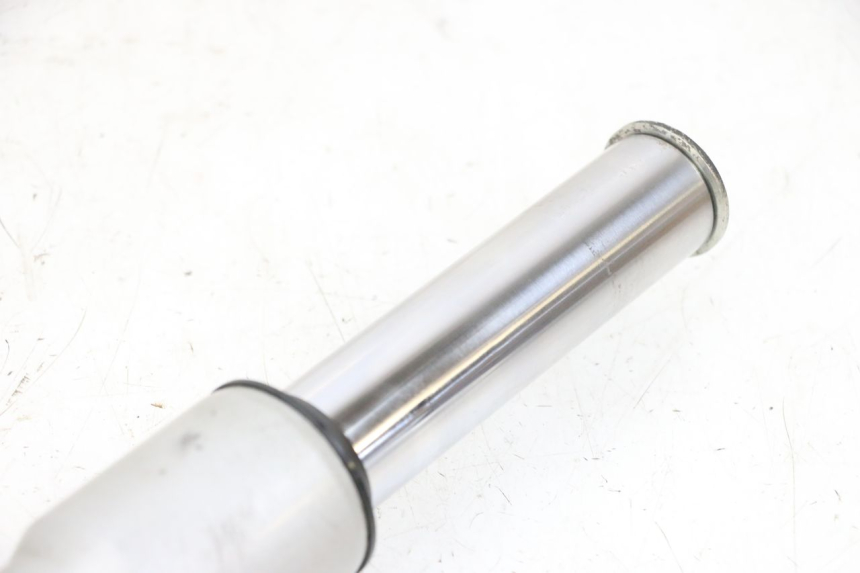 photo de FOURREAU FOURCHE GAUCHE PIAGGIO FLY 4T 50 (2013 - 2017) - Vue d’ensemble