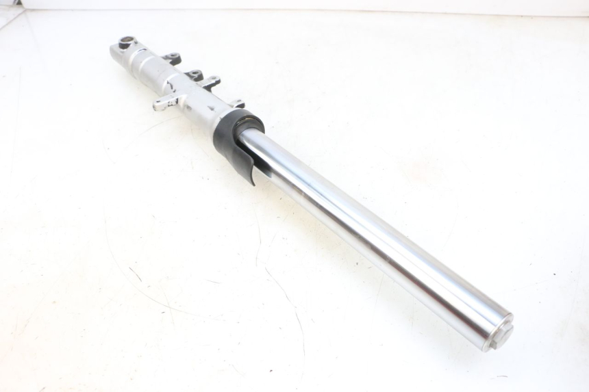 photo de FOURREAU FOURCHE GAUCHE YAMAHA FZ6 N FAZER 600 (2004 - 2006) - Vue d’ensemble