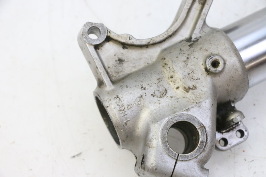 photo de FOURREAU FOURCHE GAUCHE YAMAHA YZ 125 (1998 - 2005)